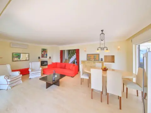 Villa Noyan - Photo 1