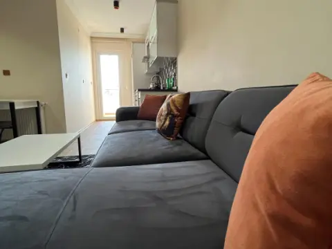 White House Apart - Photo 4