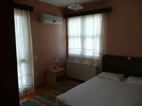 White Villa - Photo 2