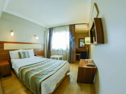 Wox Ew Hotel - Photo 4