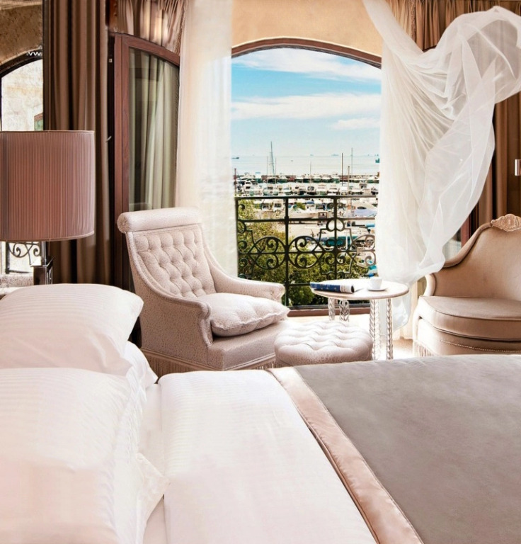 Wyndham Grand Istanbul Kalamis Marina Hotel - Photo 3