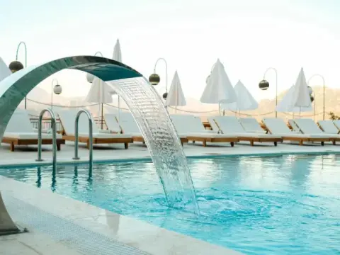 Xen Deluxe Boutique Hotel And Restaurant - Photo 4
