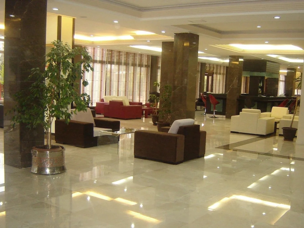 Yalcin Hotel Resort - Photo 2