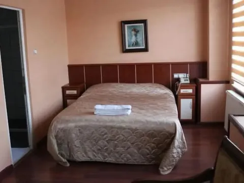 Yeni Hotel - Photo 4