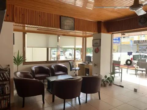 Yuksel Hotel - Photo 2