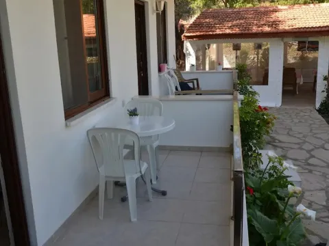 Zakkum Frida Pansiyon - Photo 4