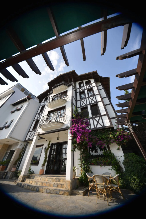 Zinos Hotel - Photo 2