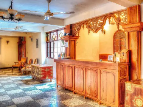 Abuso Inn - Photo 2