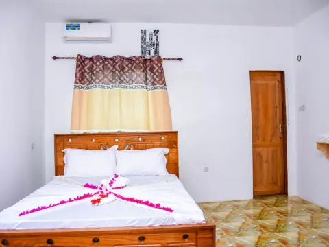 Hotel Elegante Zanzibar - Photo 1
