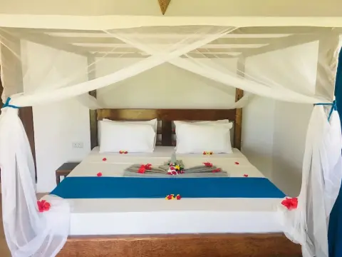 Hotel on the Rock Zanzibar - Photo 2