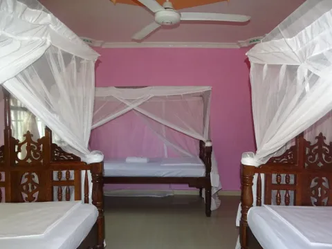 Jambo Guest House - Photo 3