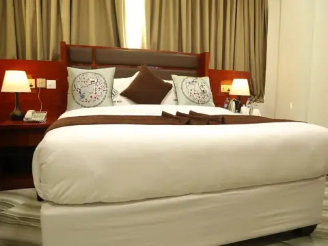 Jaromax Palace Hotel - Photo 4