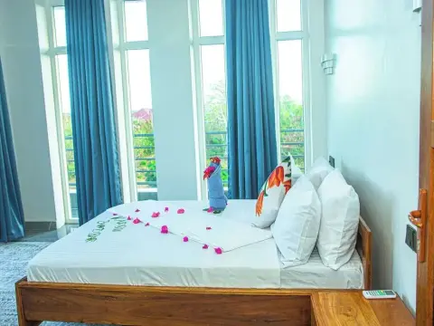 Jazira Palace - Photo 3