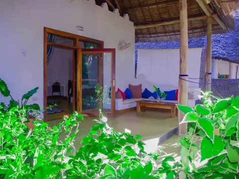 Mafia Kivulini Bungalows - Photo 3