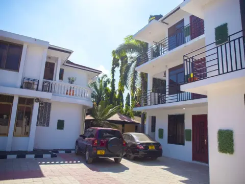 Mikocheni Condo Hotel - Photo 1