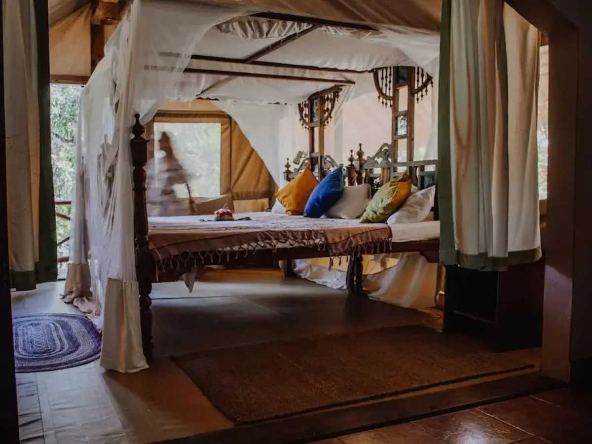 Mkoma Bay Tented Lodge