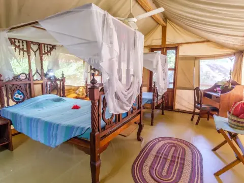 Mkoma Bay Tented Lodge - Photo 2