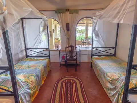 Mkoma Bay Tented Lodge - Photo 3