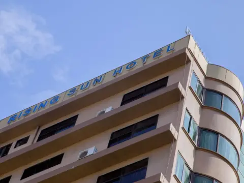 Rising Sun Hotel - Photo 1