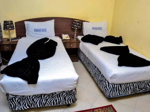 Savoury Hotel - Foto 3