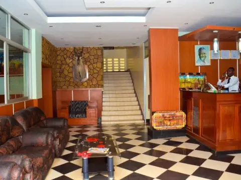 Savoury Hotel - Foto 2