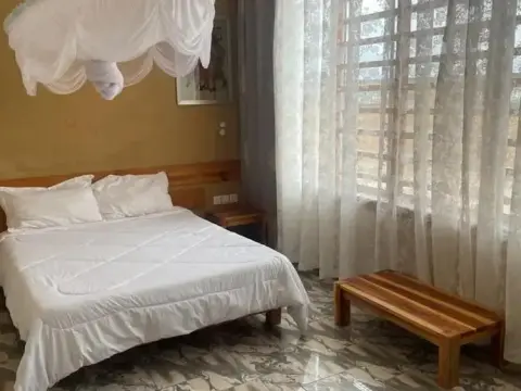 Tembo Beach Hotel - Photo 4