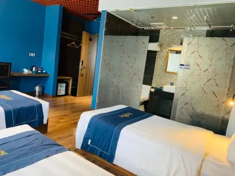 1925 Ha Long Hotel - Photo 3