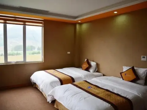 AHA Sun Hotel Moc Chau - Photo 3