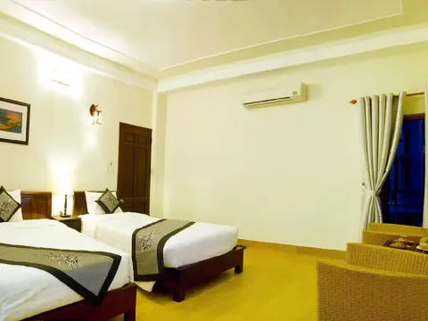 An Hoi Town Homestay - Photo 2