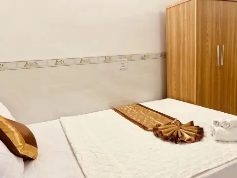 Apartment Color - Photo 2