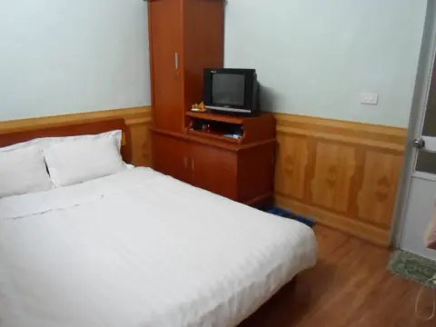 Avi Airport Hotel - Photo 3