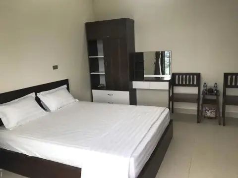 Ben's Hotel - Photo 4