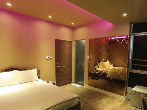 Bonita Grand Hotel - Photo 3
