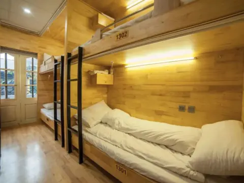 Box Hotel - Photo 4