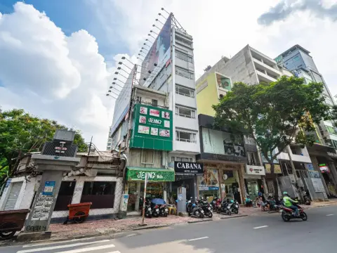 Cabana Hotel Sai Gon - Photo 1