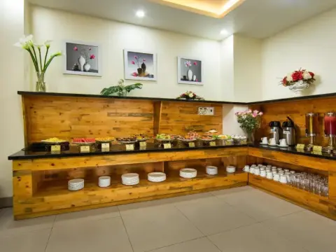 Cannon Fort Cat Ba Hotel - Photo 1