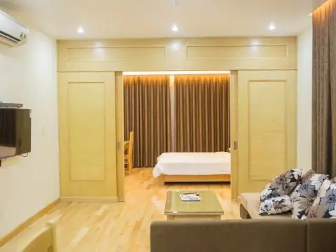 Cindy Hotel And Suites - Photo 3