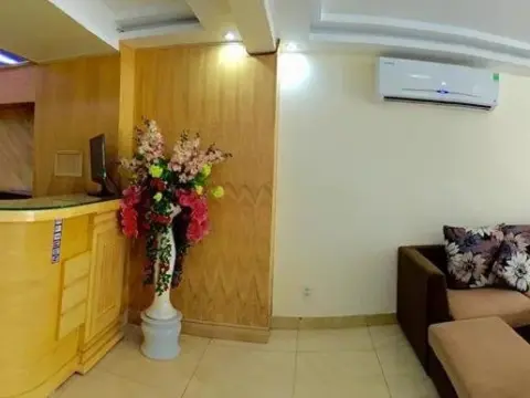 Cindy Hotel And Suites - Photo 2