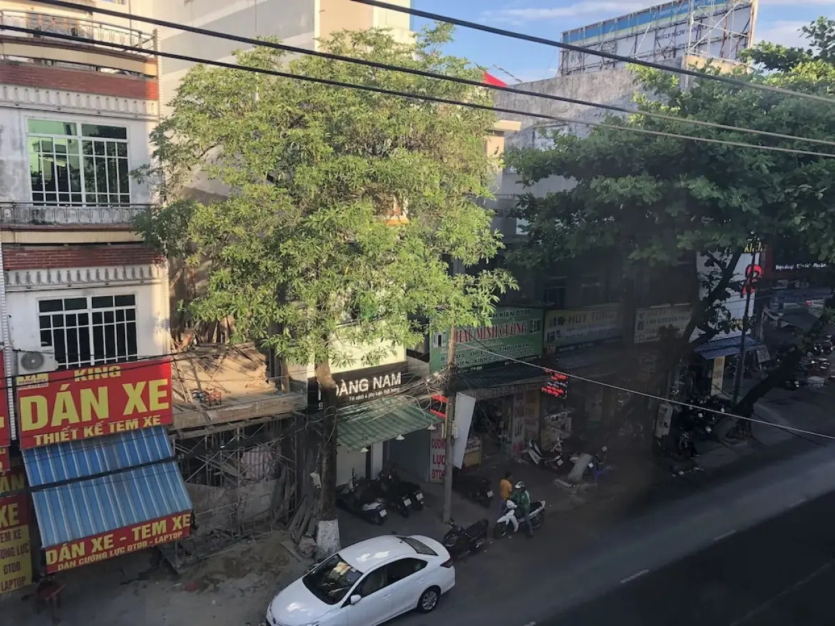 Coffee Shop & Hostel Co Hai