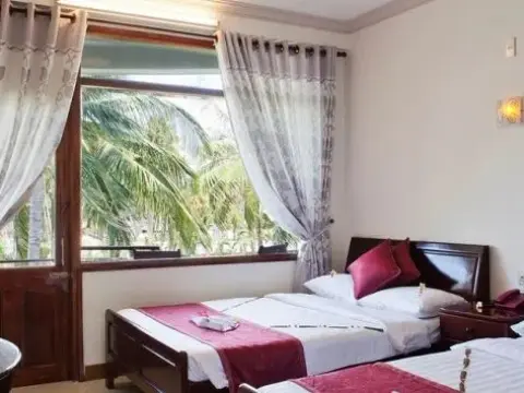 Coral Sea Resort - Photo 3