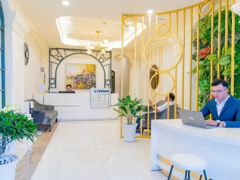 Cosmo Square Hotel (former Duna Hotel) - Photo 2
