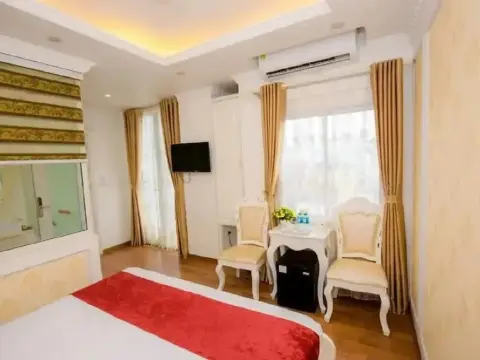 Cristina Boutique Hotel - Photo 4