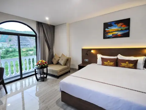 Crown Nguyen Hoang Hotel - Photo 4