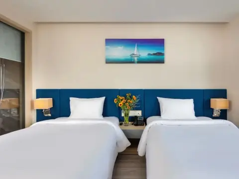 CTK Golden Hotel - Photo 4