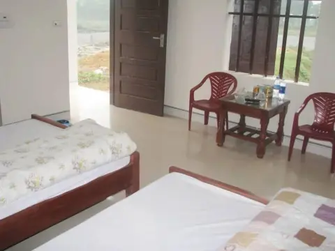 Cuc Phuong Bungalow - Photo 4