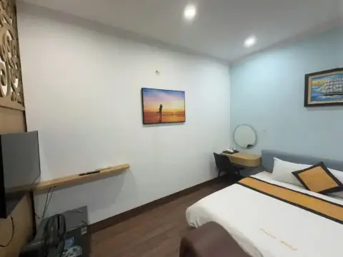 Dream Hotel - Photo 3