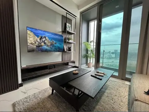 Empire City Residences Suite - Photo 3