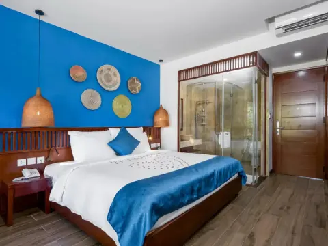 Five Rose Villas - Photo 3