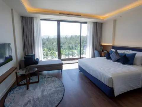 FLC Grand Hotel Quy Nhon - Photo 3