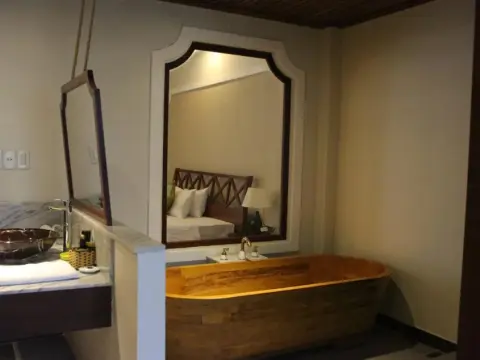 Forever Green Resort - Photo 2